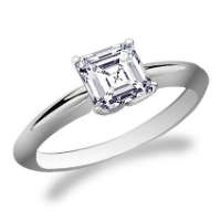 Princess square cut diamond rings are sophisticated