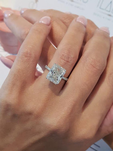 diamond ring engagement ring