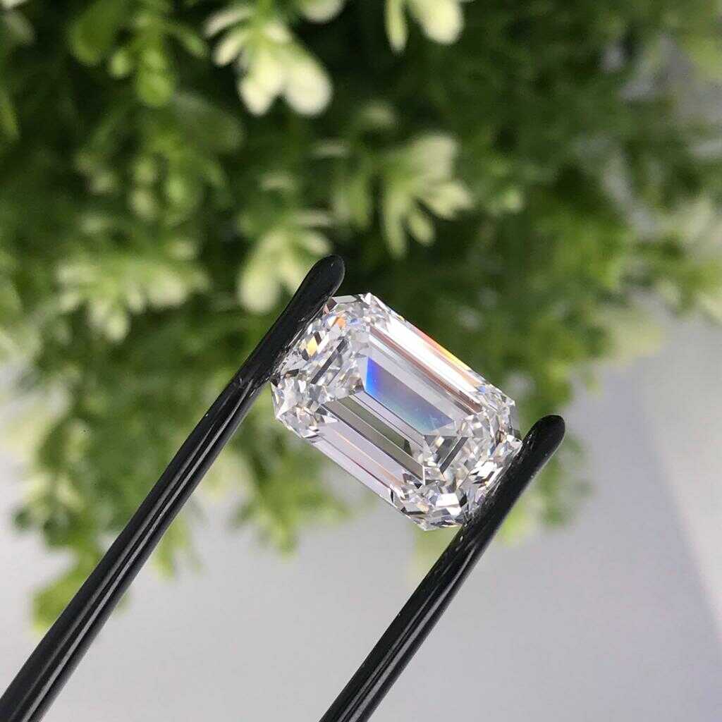 diamond 10 carat emerald 2