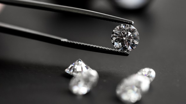 lab-grown-diamond-purity-and-quality