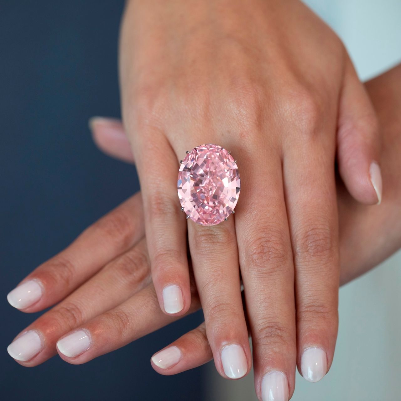 Mart Rainbow fear One of the Rarest Diamond: Pink Diamond - DR