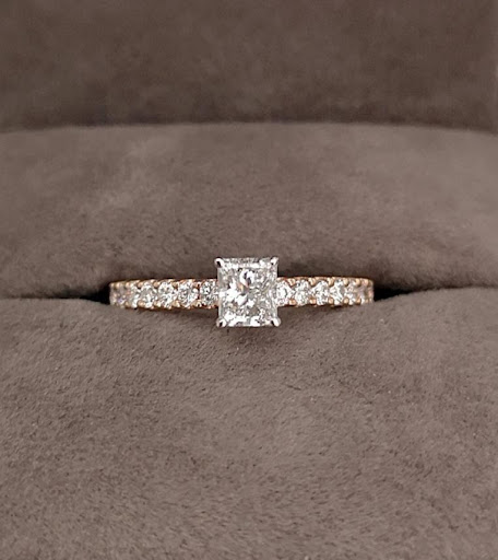 princess-cut-diamond-rings