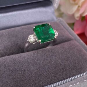 What Are The Rarest Types Of Diamonds In The World - Diamond Registry