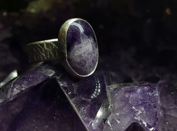 Amethyst February Birthstone 12
