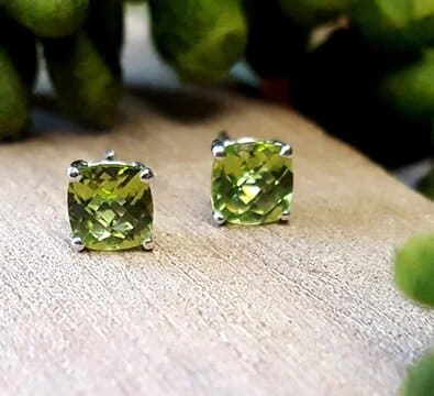 Peridot Gem August Birthstone 1